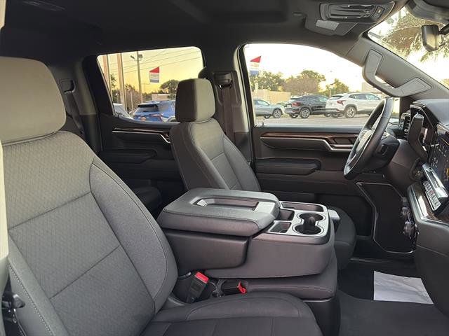 Used 2025 Chevrolet Silverado 1500 LT image 9