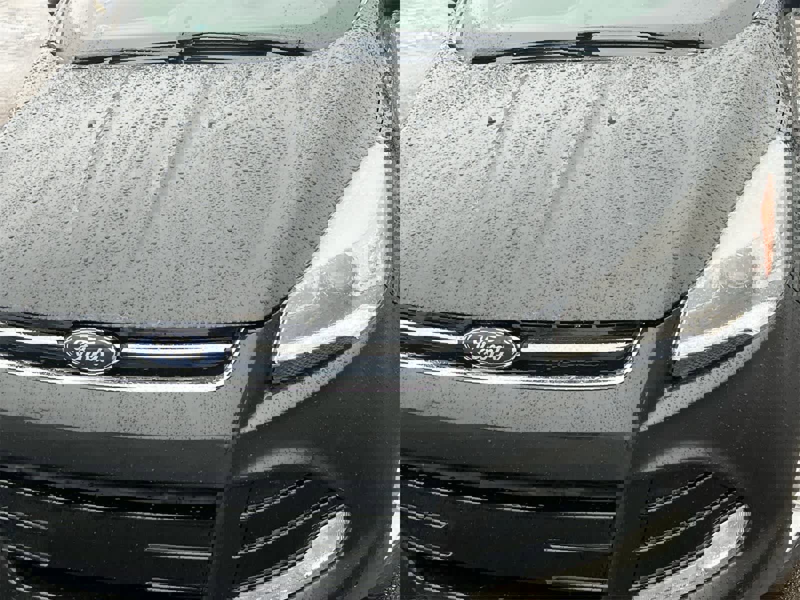 Used 2015 Ford Escape Titanium w/ Equipment Group 301A image 11