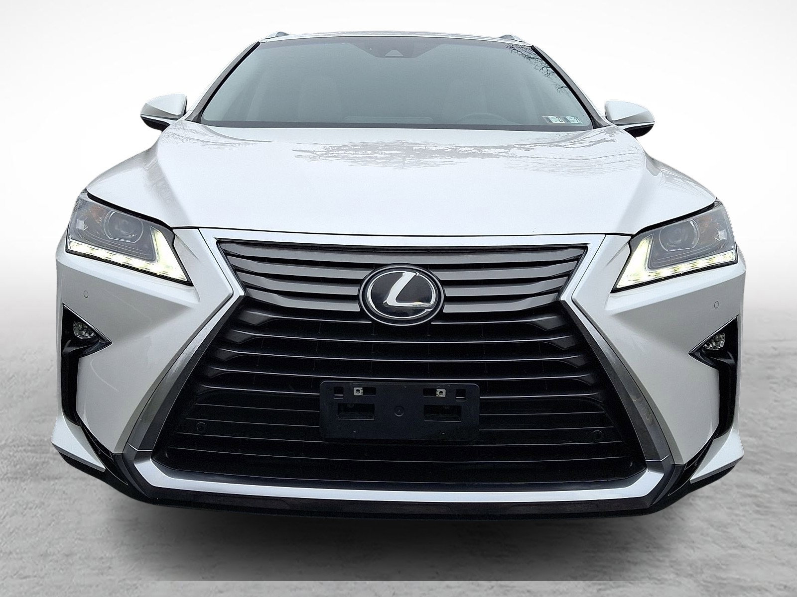 Used 2019 Lexus RX 350 Premium w/ Navigation Package image 2