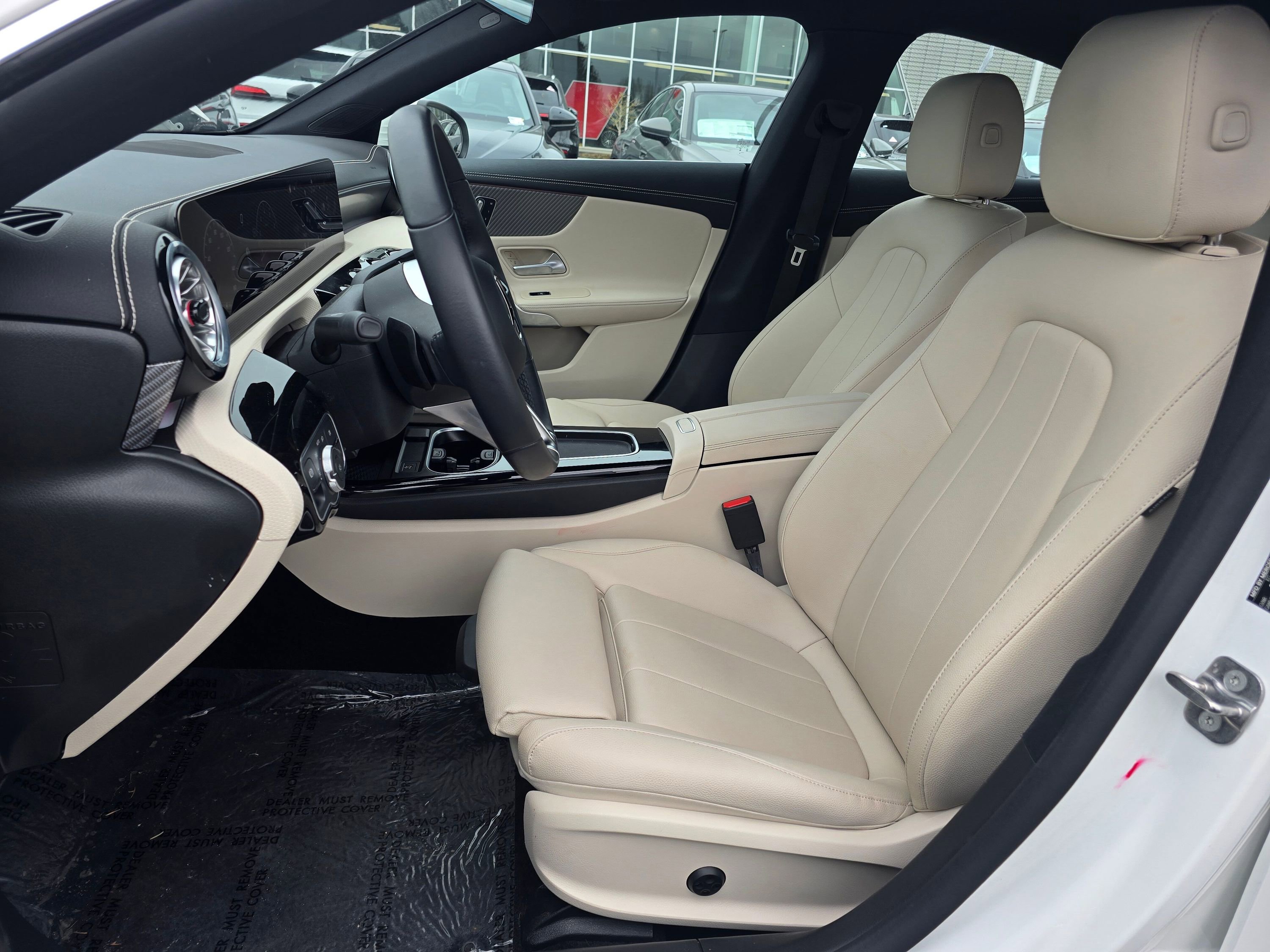 Used 2025 Mercedes-Benz CLA 250 4MATIC image 13