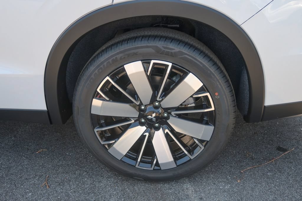 New 2026 Mitsubishi Outlander SE AWD/4WD image 14