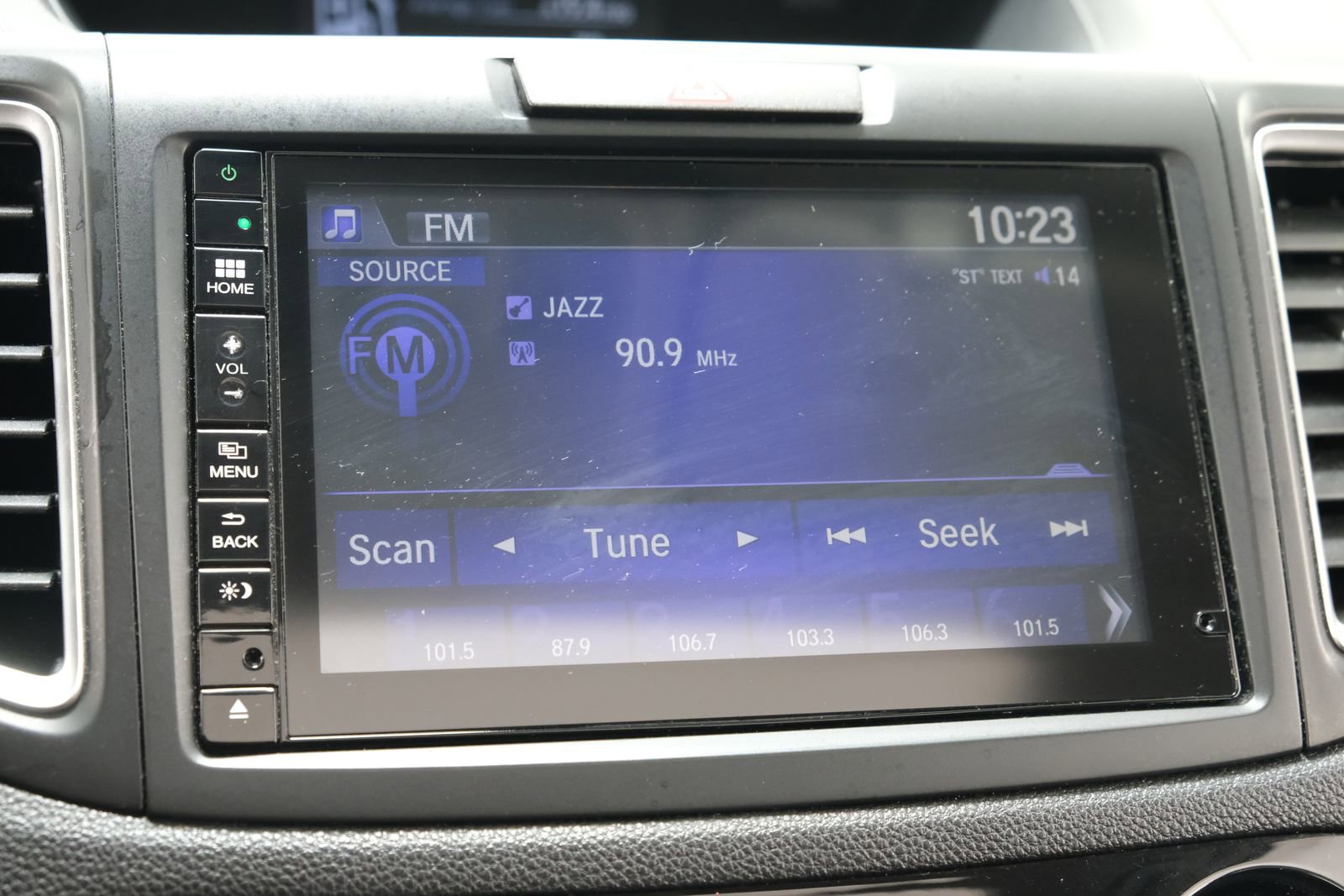 Used 2016 Honda CR-V EX image 18