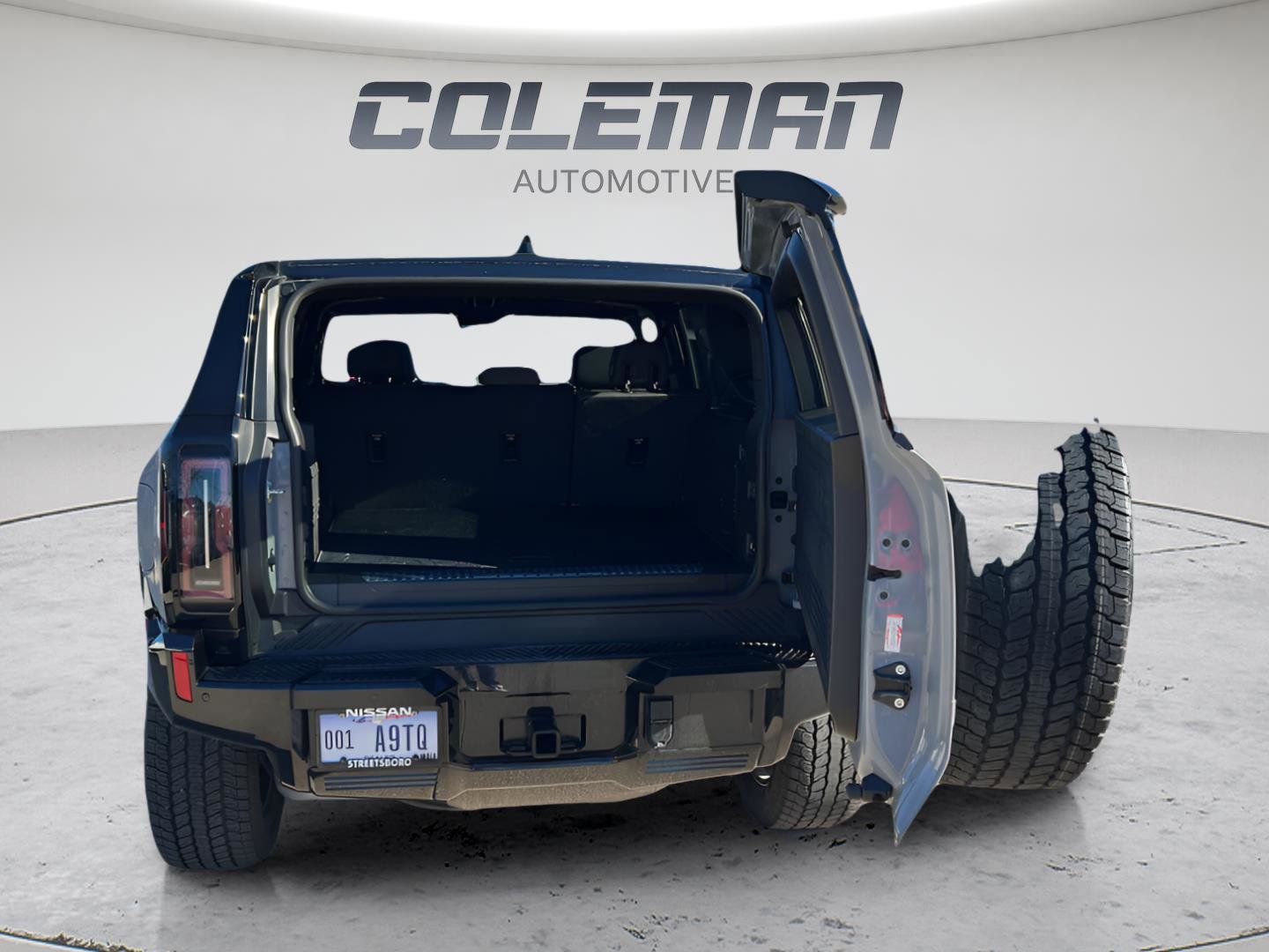 Used 2024 GMC Hummer EV 2X image 10