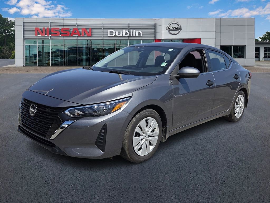 Used 2025 Nissan Sentra S image 1