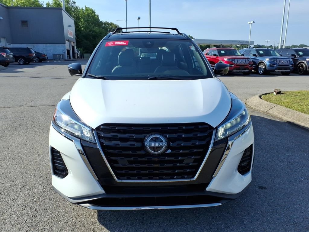Certified 2024 Nissan Kicks SR w/ SR Premium Package FWD image 19