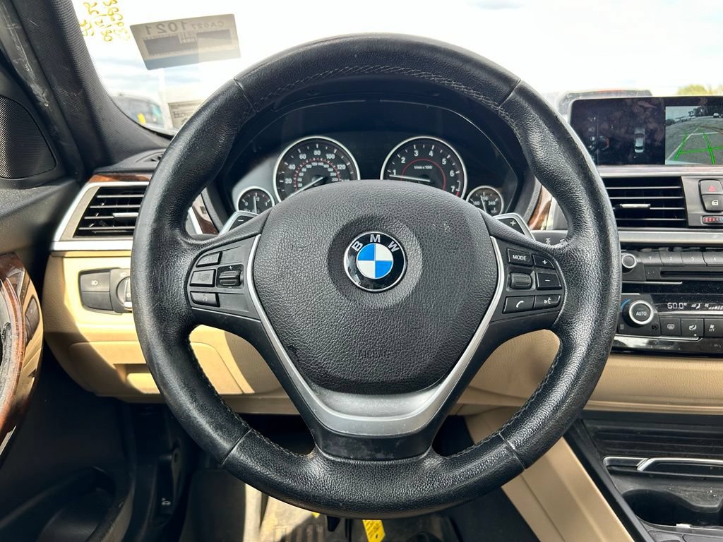 Used 2017 BMW 330i xDrive Sedan AWD/4WD image 22