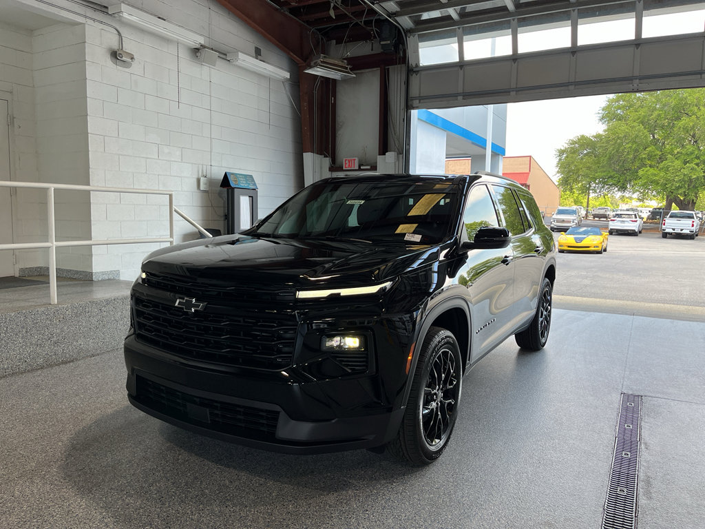 New 2026 Chevrolet Traverse LT FWD image 4