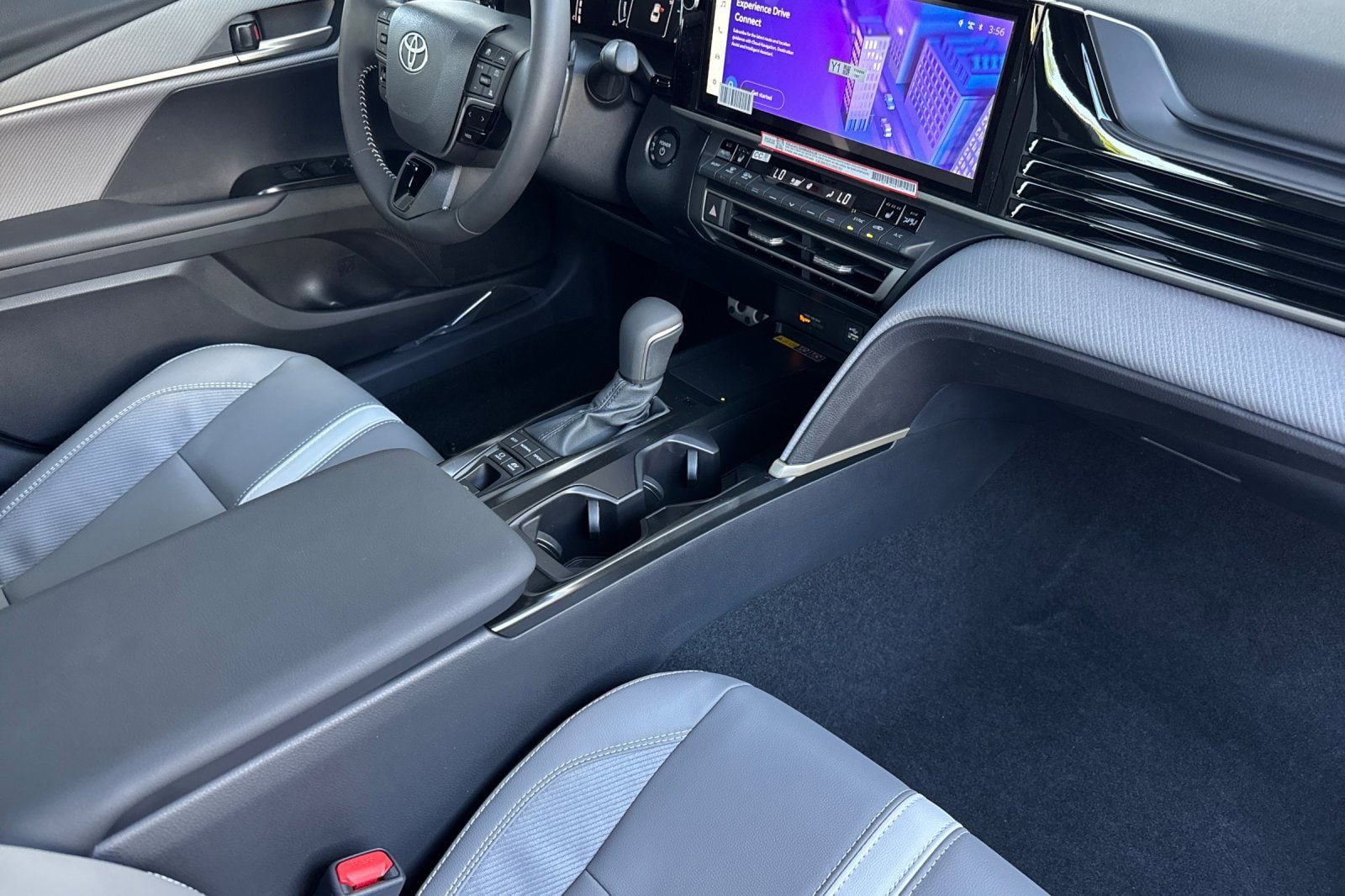 New 2026 Toyota Camry SE FWD image 17