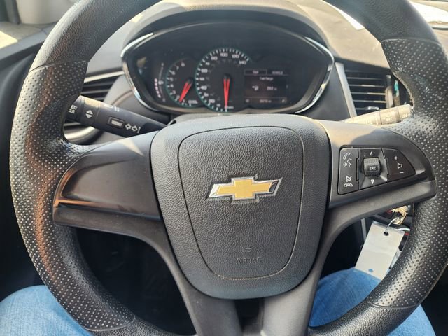 Used 2019 Chevrolet Trax LS FWD image 5