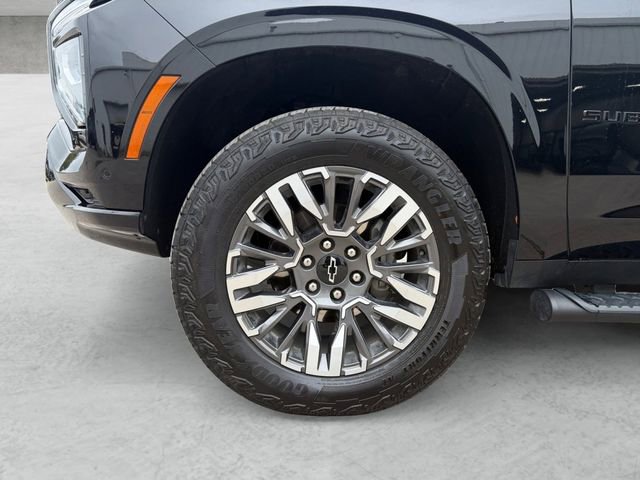 Certified 2025 Chevrolet Suburban Z71 AWD/4WD image 23