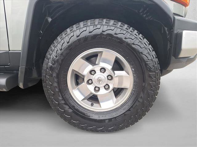 Used 2010 Toyota FJ Cruiser 4WD image 21