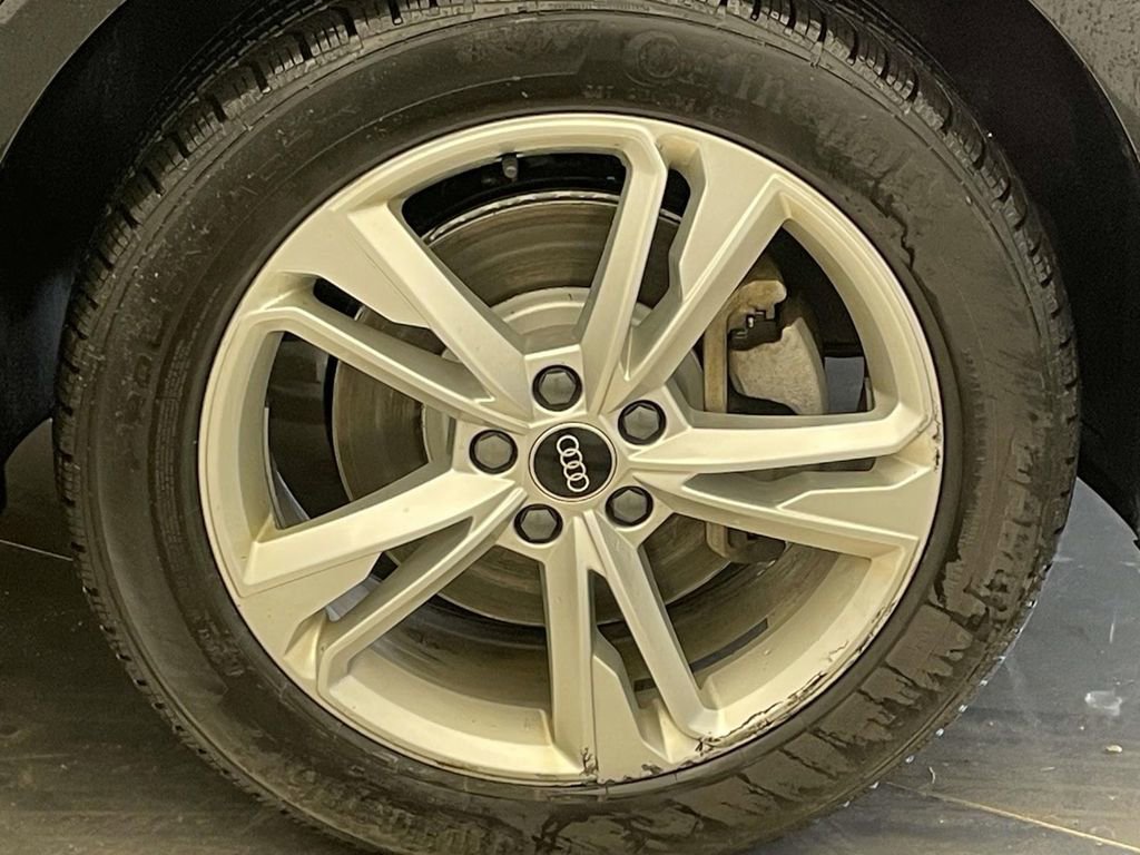 Certified 2023 Audi Q3 2.0T Premium Plus w/ Premium Plus Package image 14