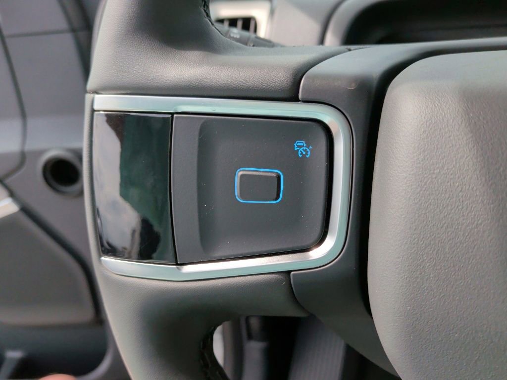 New 2026 Ford Expedition Active RWD image 17