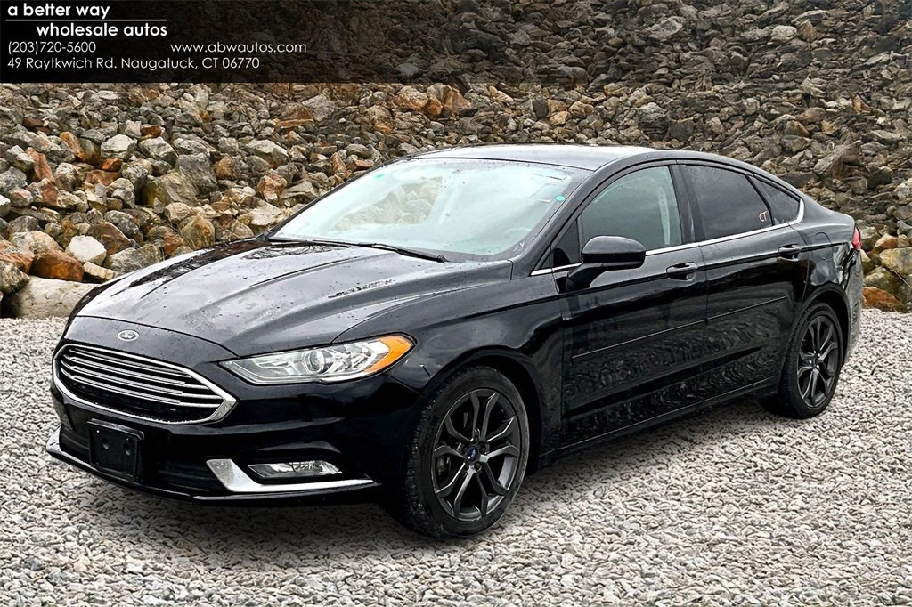 Used 2018 Ford Fusion SE w/ Equipment Group 201A image 1