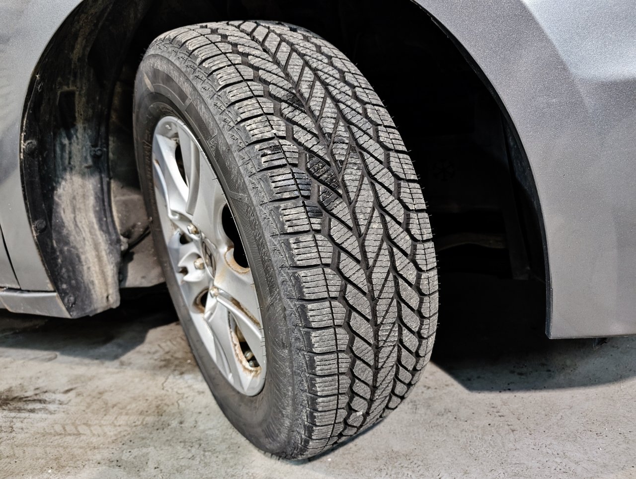 Used 2011 Honda Accord EX image 48