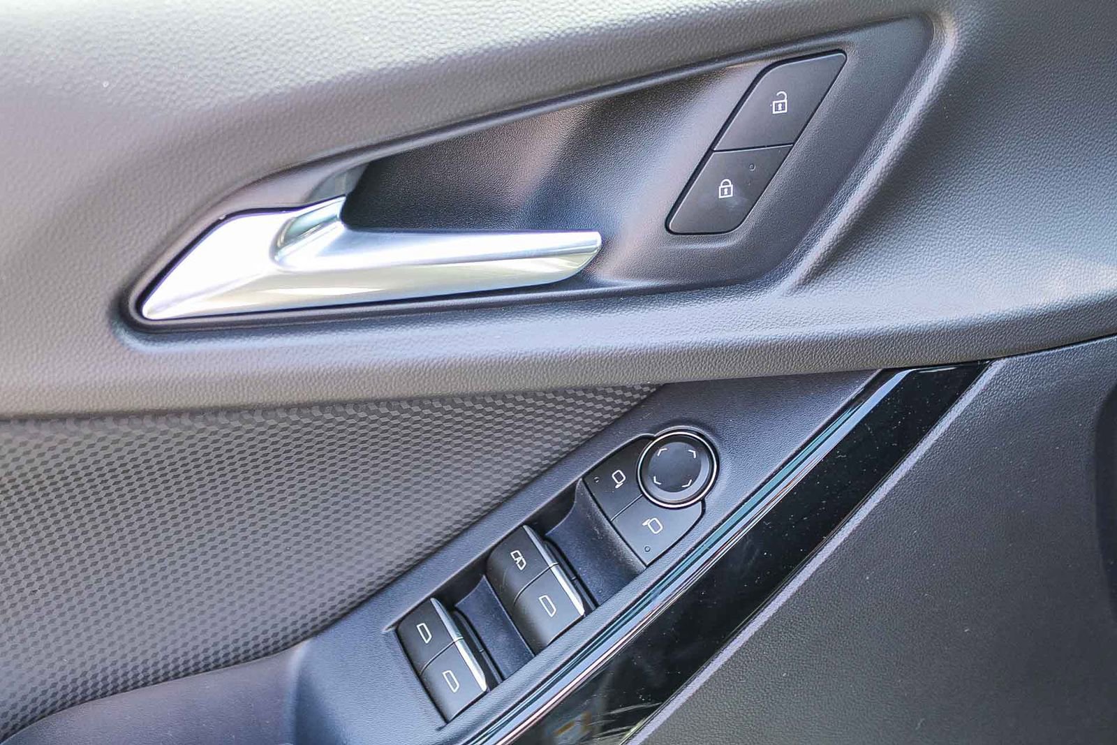 New 2026 Chevrolet Equinox RS w/ Safety and Technology Package image 19