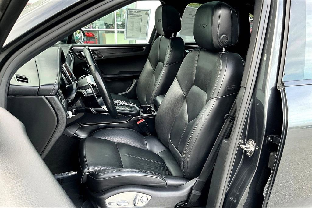 Used 2017 Porsche Macan GTS image 21