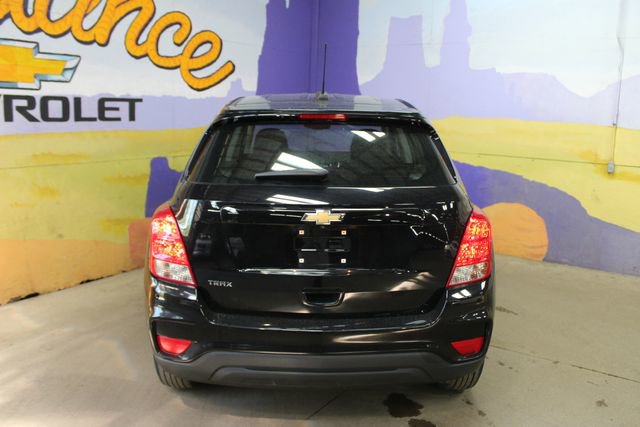 Used 2019 Chevrolet Trax LS w/ LPO, Cargo Package FWD image 7