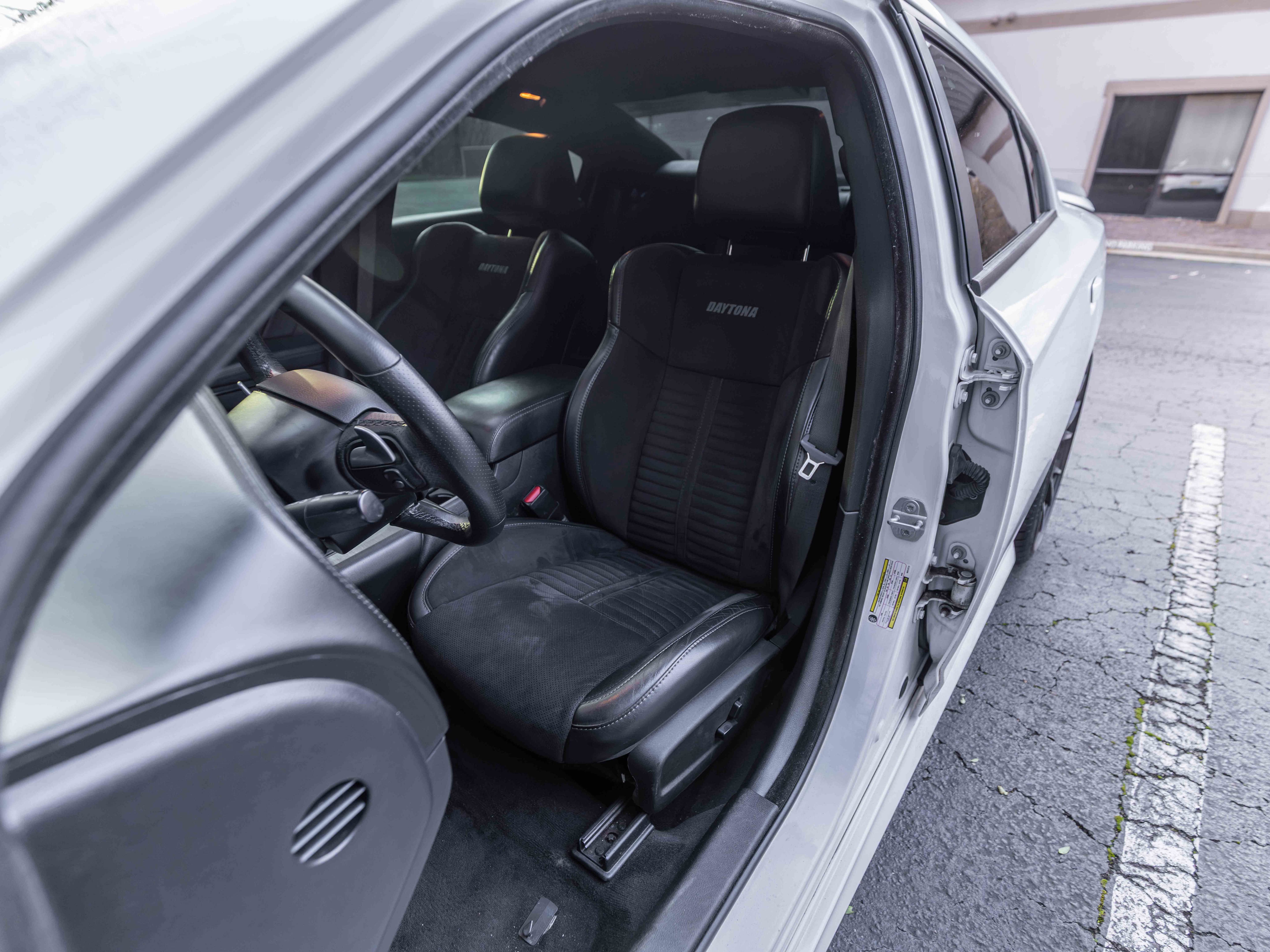 Used 2019 Dodge Charger Scat Pack w/ Daytona Edition Group image 13