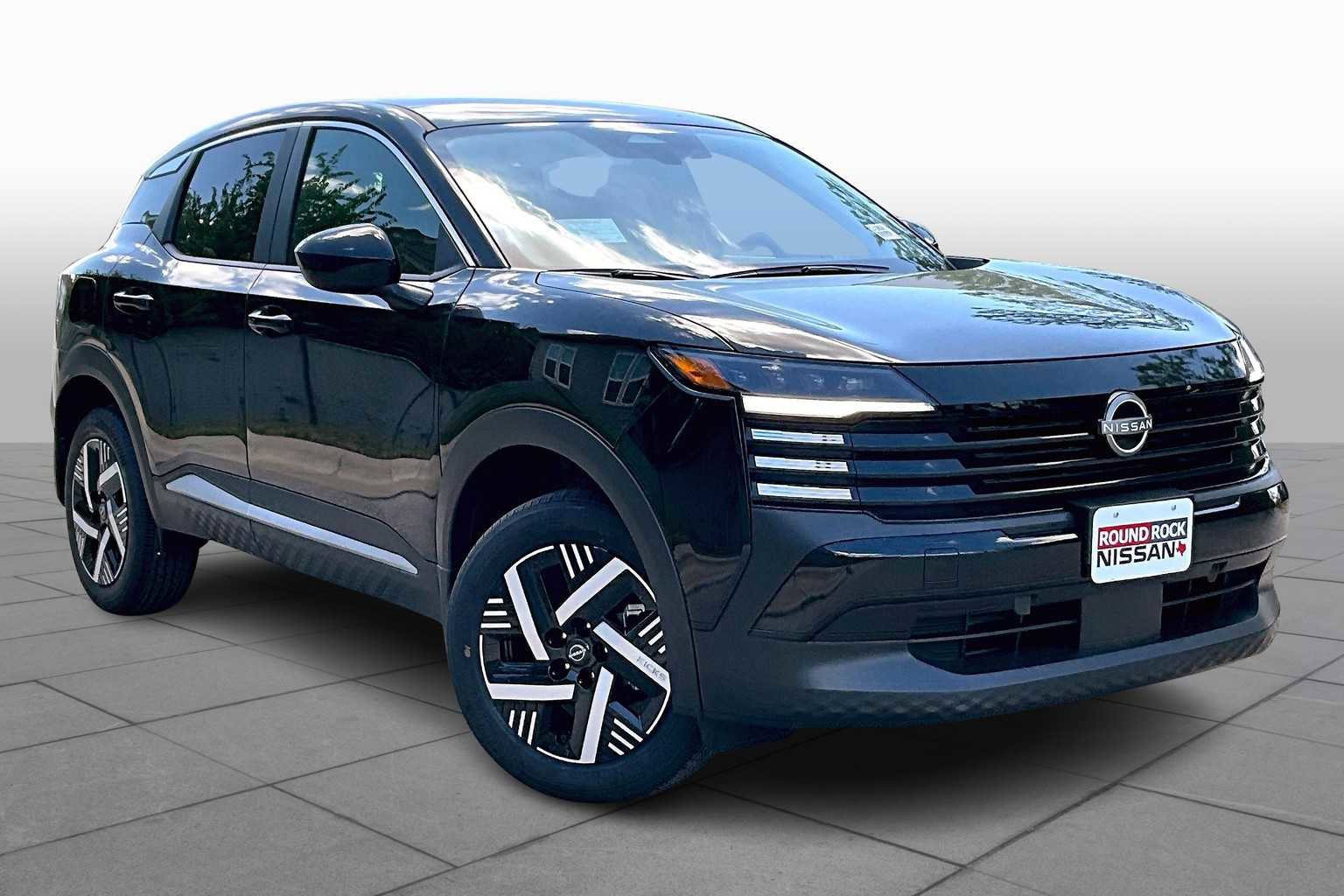 New 2025 Nissan Kicks SV image 2