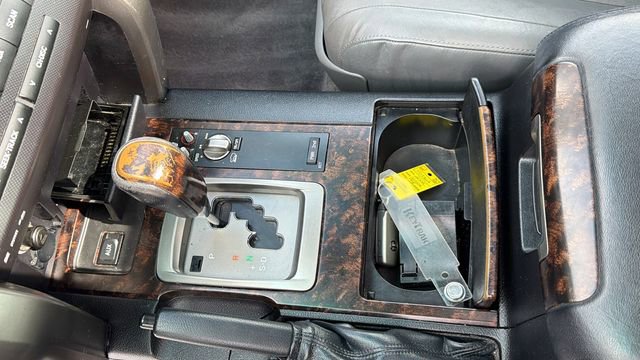 Used 2008 Toyota Land Cruiser image 16