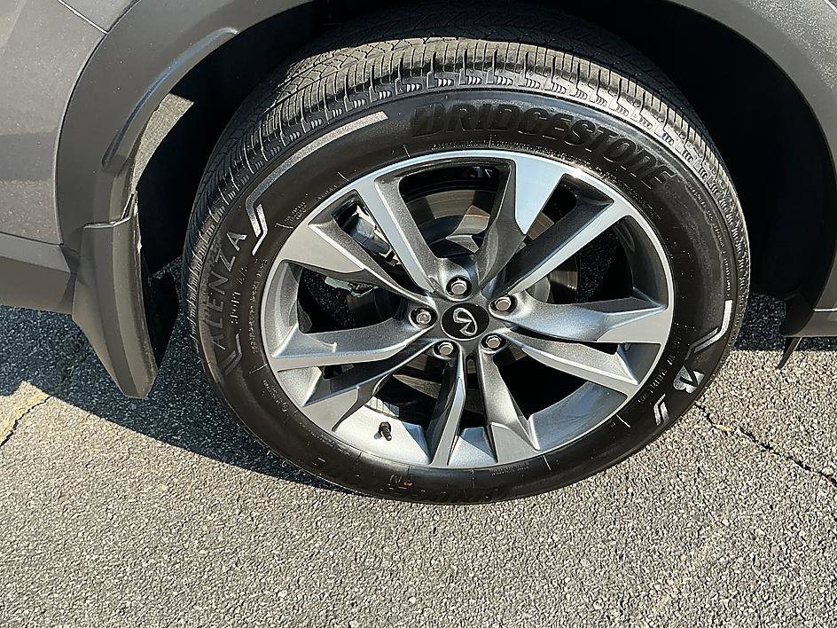 Used 2023 INFINITI QX60 Luxe w/ Cargo Package image 9