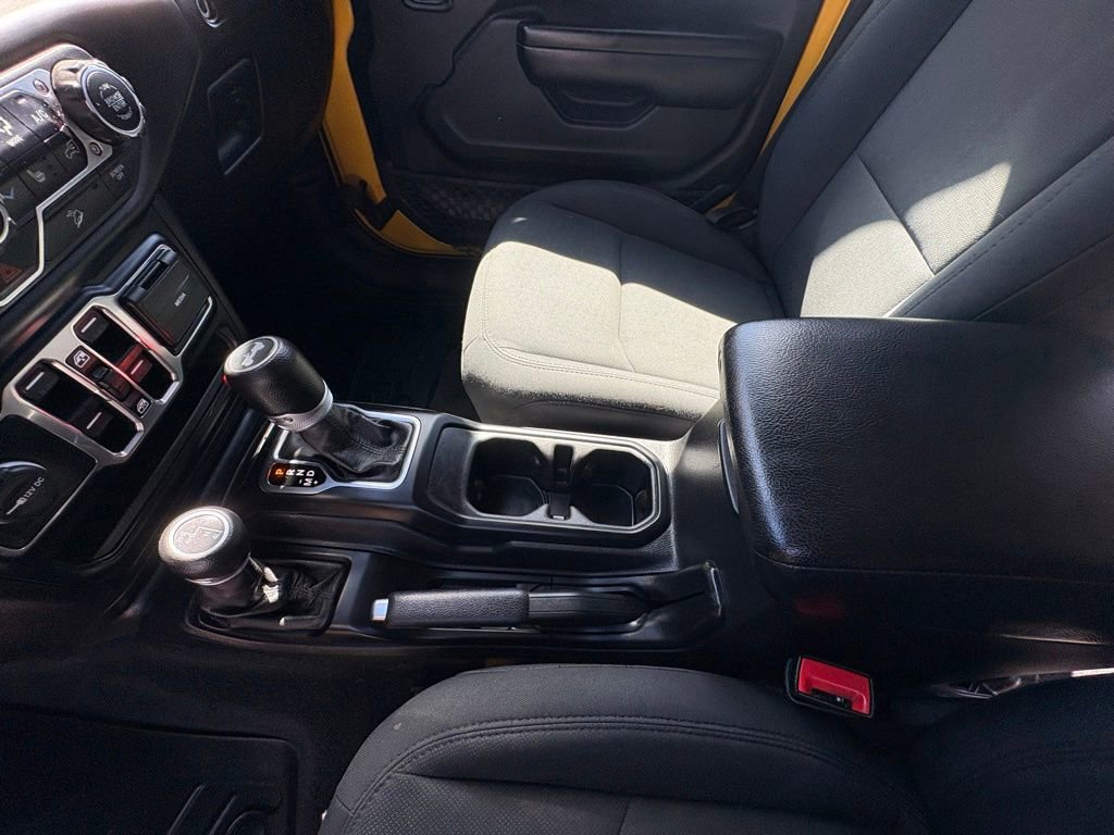 Used 2020 Jeep Wrangler Unlimited Sport image 27