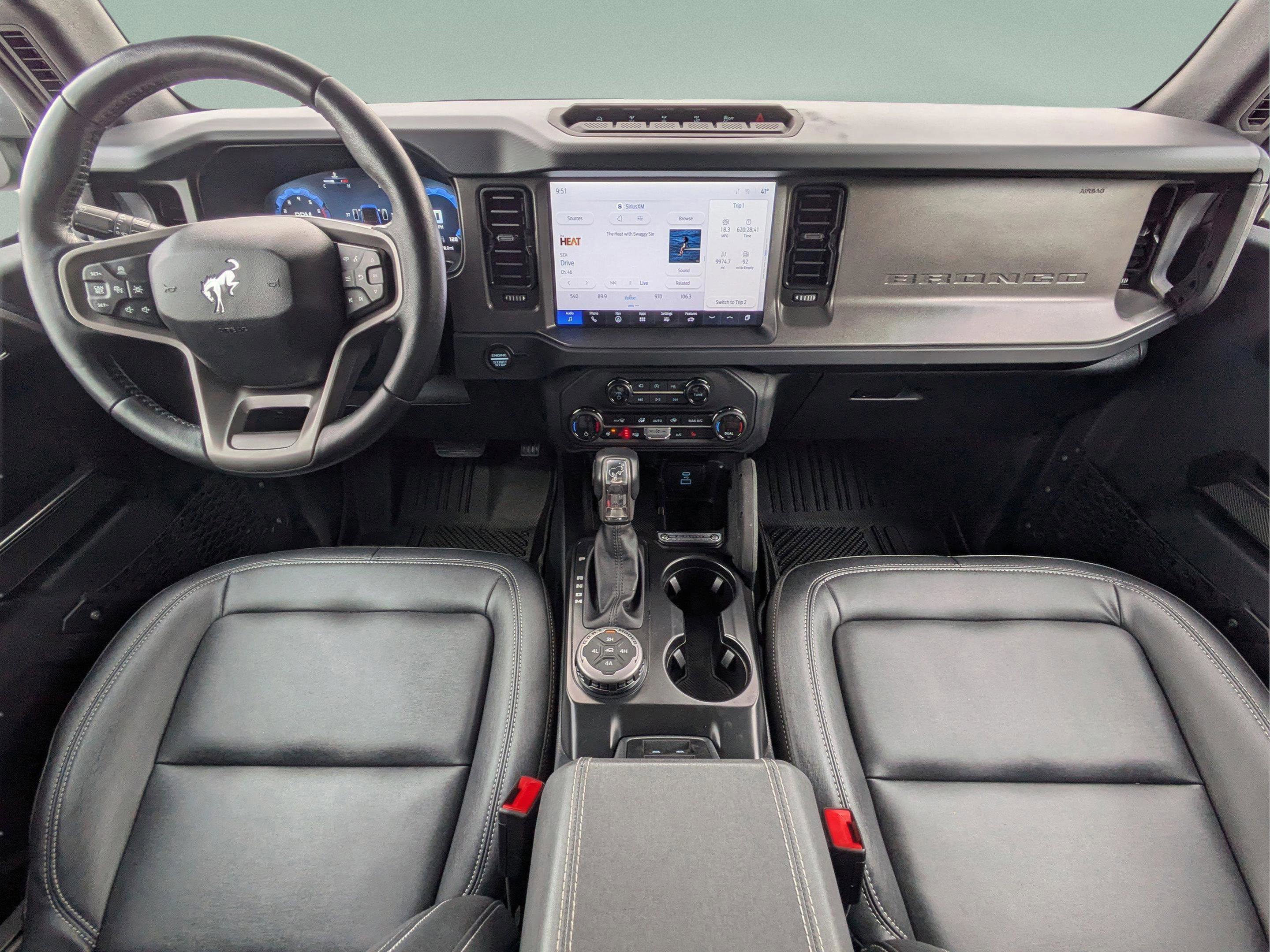 Used 2025 Ford Bronco Badlands image 29