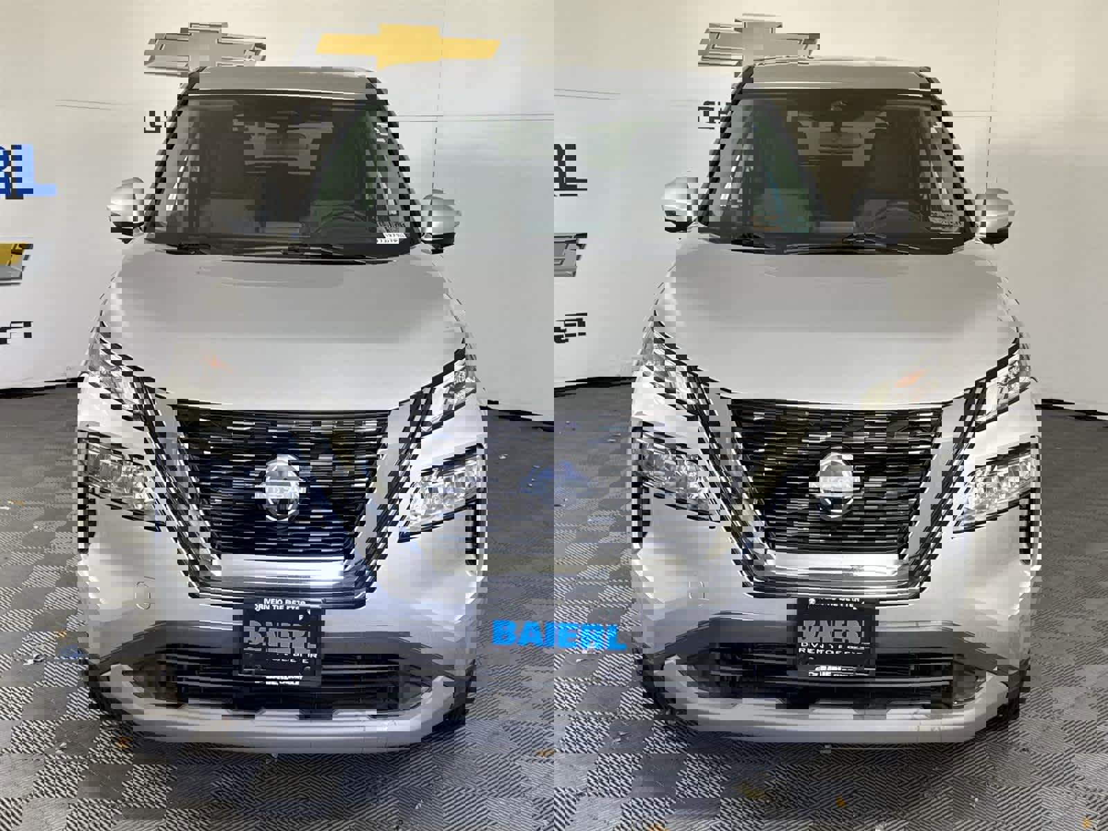 Used 2022 Nissan Rogue SV image 8