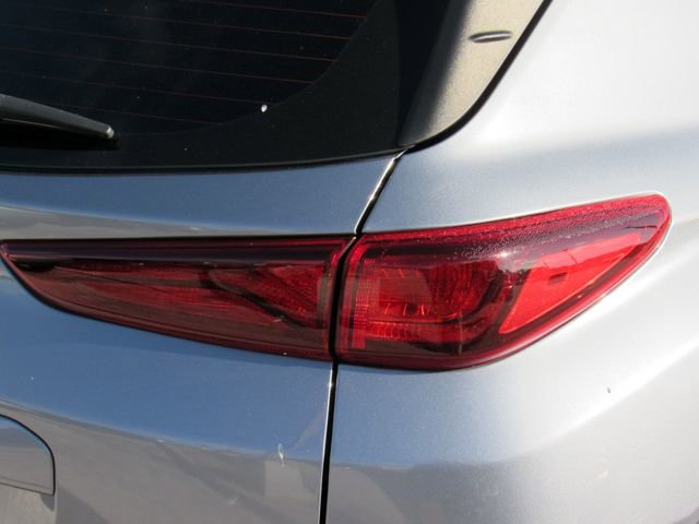 Used 2021 Hyundai Kona SE FWD image 12