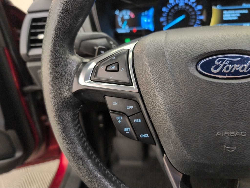 Used 2018 Ford Fusion SE w/ Equipment Group 201A FWD image 33
