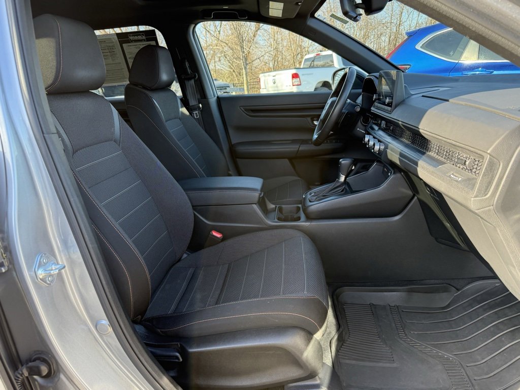 Used 2023 Honda CR-V Sport image 40