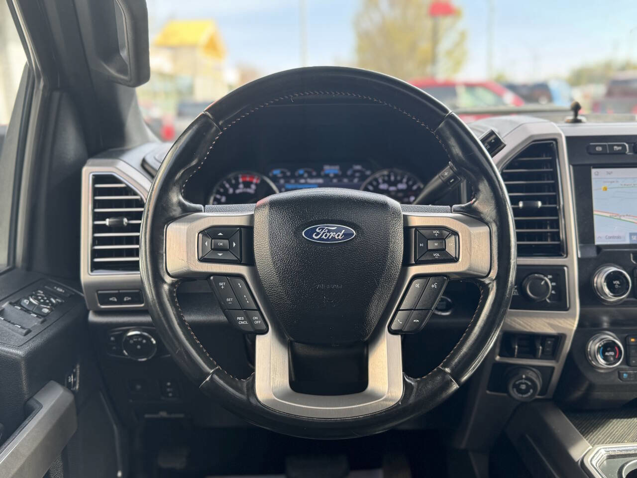 Used 2021 Ford F250 Platinum w/ FX4 Off-Road Package AWD/4WD image 22