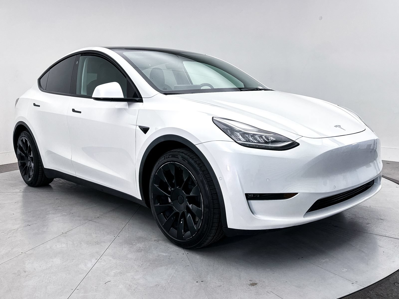 Used 2021 Tesla Model Y Long Range AWD/4WD image 10