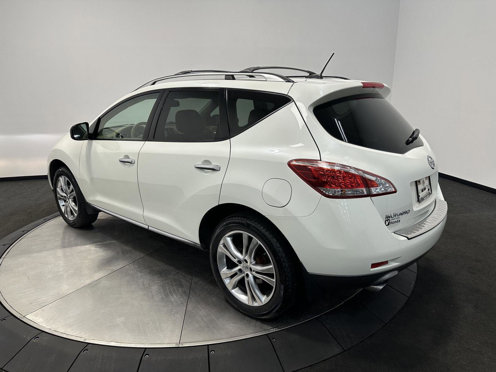 Used 2011 Nissan Murano LE w/ Navigation Pkg image 5