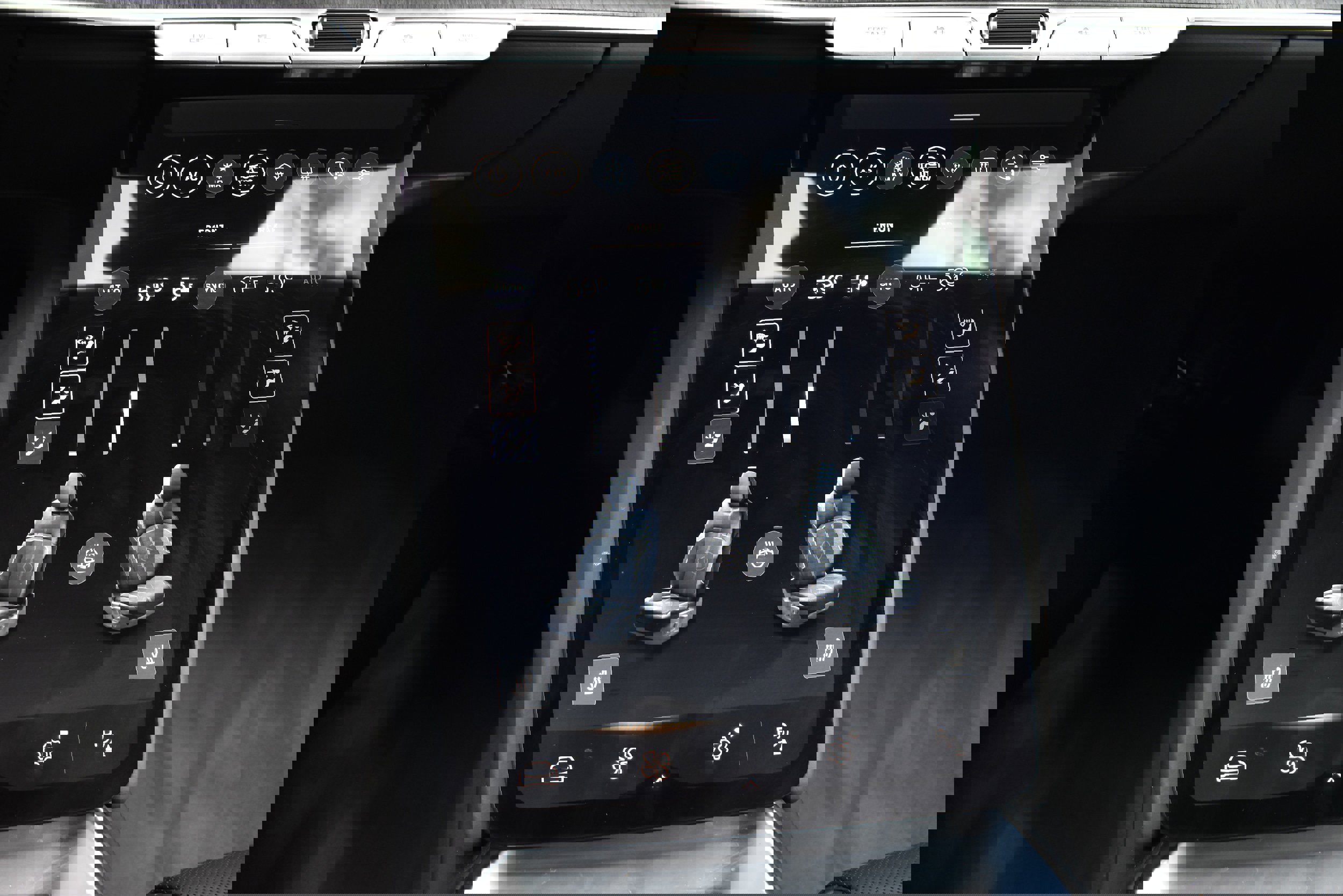 Used 2023 Lucid Air Pure image 40