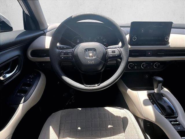 Used 2025 Honda HR-V LX image 7