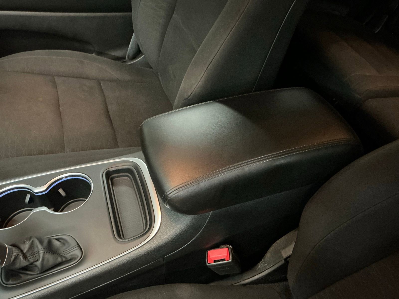 Used 2019 Dodge Durango SXT w/ 3rd Row Seating Group image 30