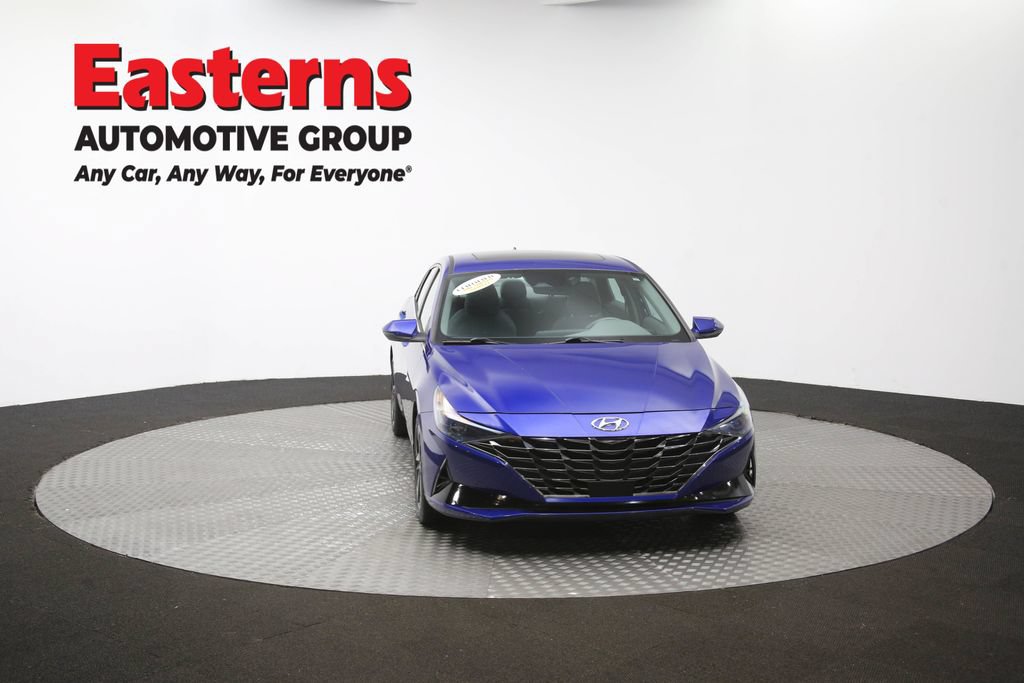 Used 2022 Hyundai Elantra SEL w/ Convenience + Premium Package FWD image 53