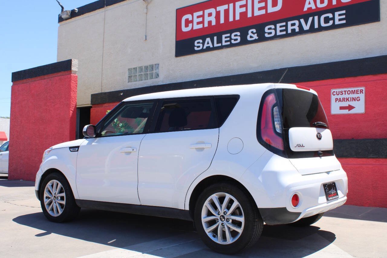 Used 2018 Kia Soul + FWD image 7