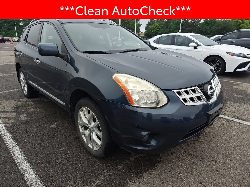 Used 2013 Nissan Rogue SL AWD/4WD image 3