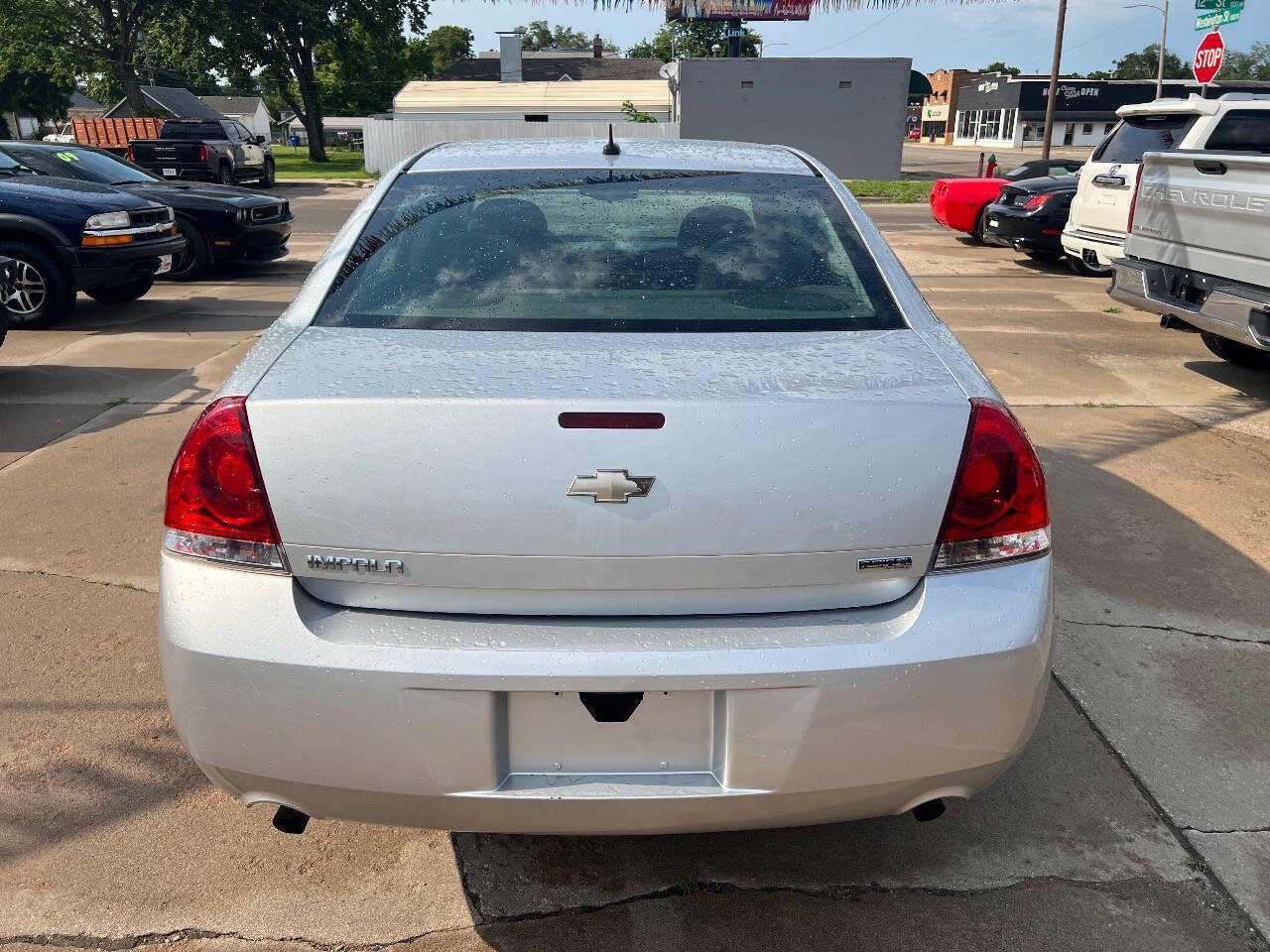Used 2012 Chevrolet Impala LS FWD image 6