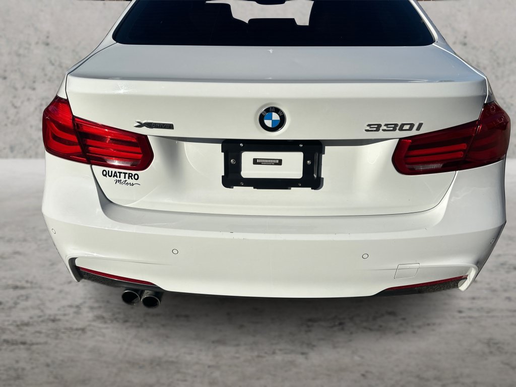 Used 2017 BMW 330i xDrive Sedan AWD/4WD image 14