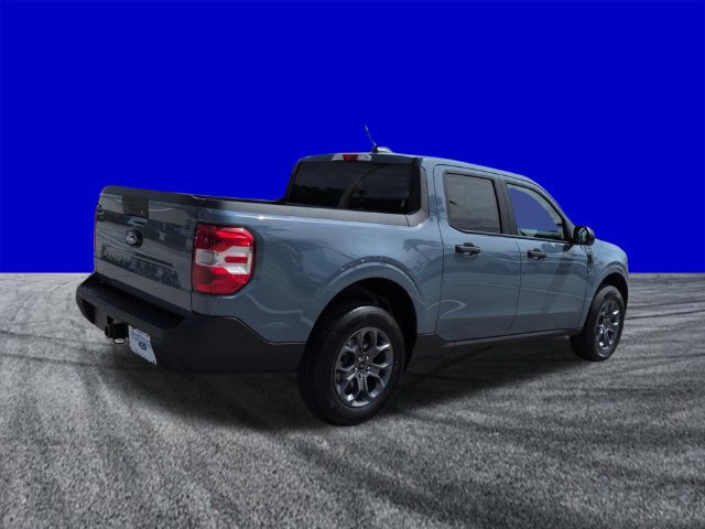 New 2026 Ford Maverick XLT w/ XLT Luxury Package FWD image 4