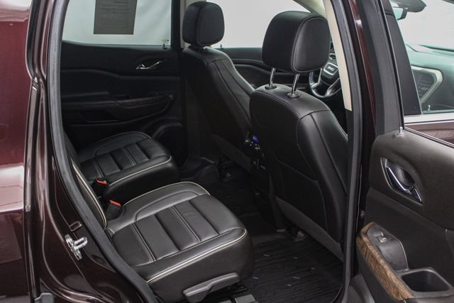 Certified 2021 GMC Acadia Denali w/ Denali Ultimate Package AWD/4WD image 16