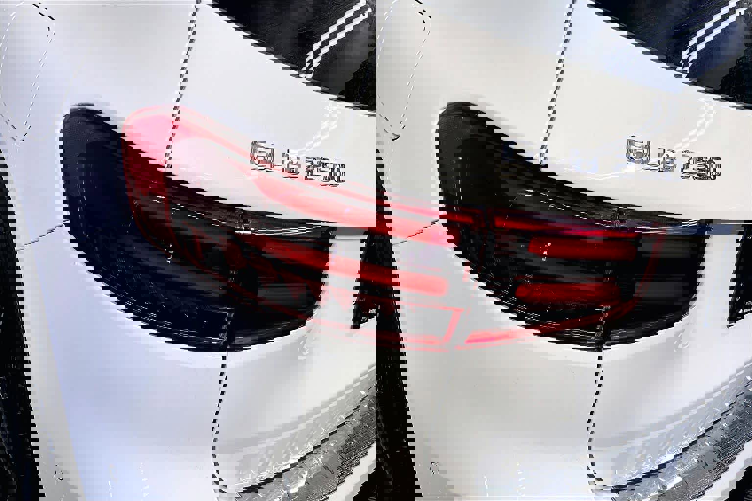 New 2026 Mercedes-Benz GLB 250 4MATIC image 5