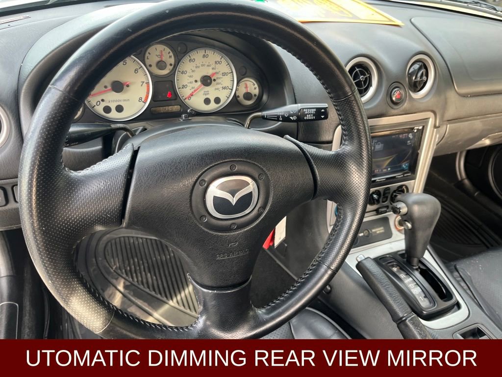 Used 2005 MAZDA MX-5 Miata LS image 8