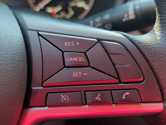 Used 2025 Nissan Altima 2.5 SV FWD image 14