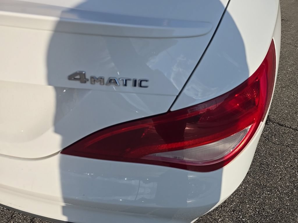 Used 2018 Mercedes-Benz CLA 250 4MATIC image 4