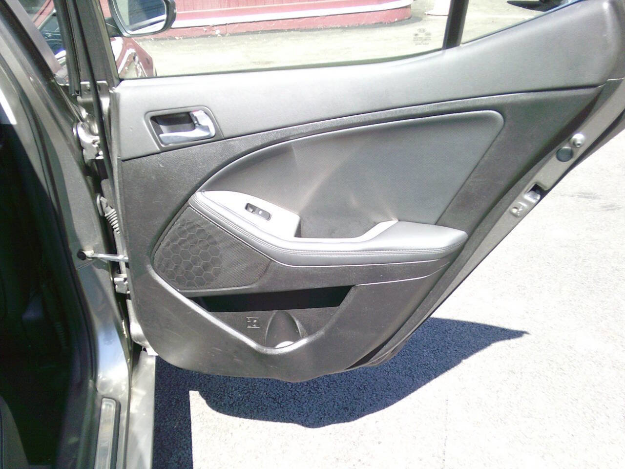 Used 2015 Kia Optima SX image 17